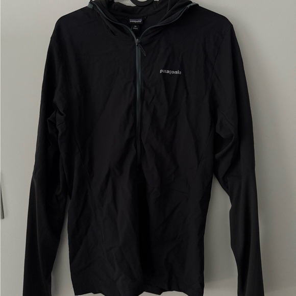 Patagonia Other - Patagonia Men’s Airshed Pro Pullover